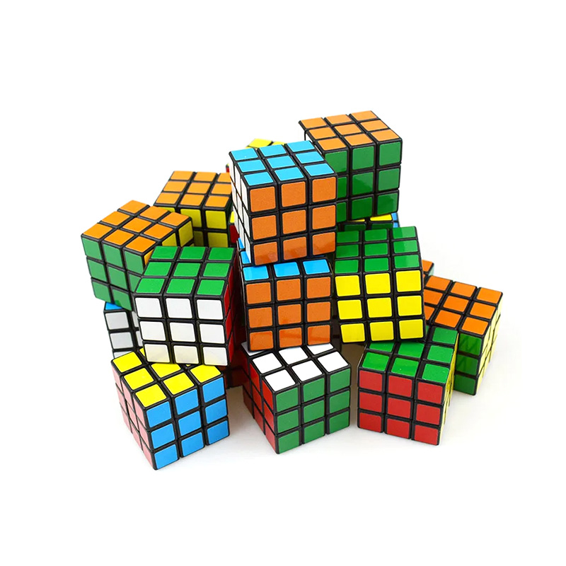 プロの競争力のある鮮やかなカラー 3x3x3 磁気スピード キューブ