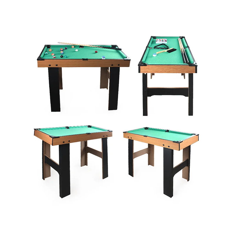 フーズボール、エアホッケー、卓球、ビリヤードを備えた 4-in-1 マルチゲームテーブル