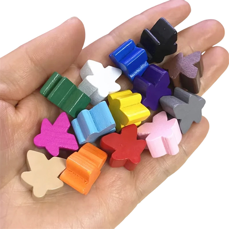 色とりどりの木製ミープル ポーン ゲーム アクセサリー