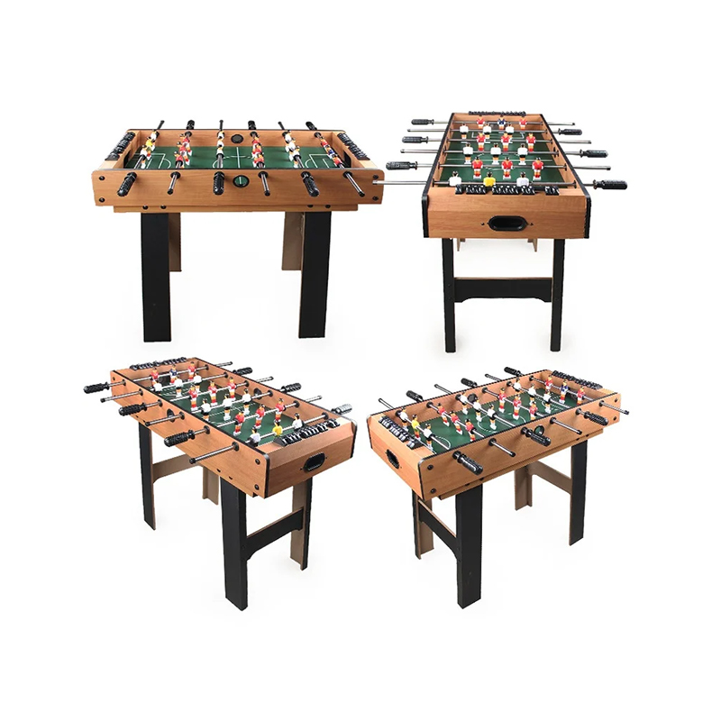 フーズボール、エアホッケー、卓球、ビリヤードを備えた 4-in-1 マルチゲームテーブル
