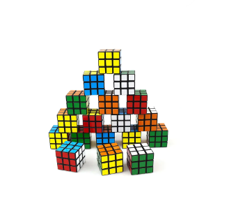 初心者向けの 3x3x3 磁気スピード キューブの解き方